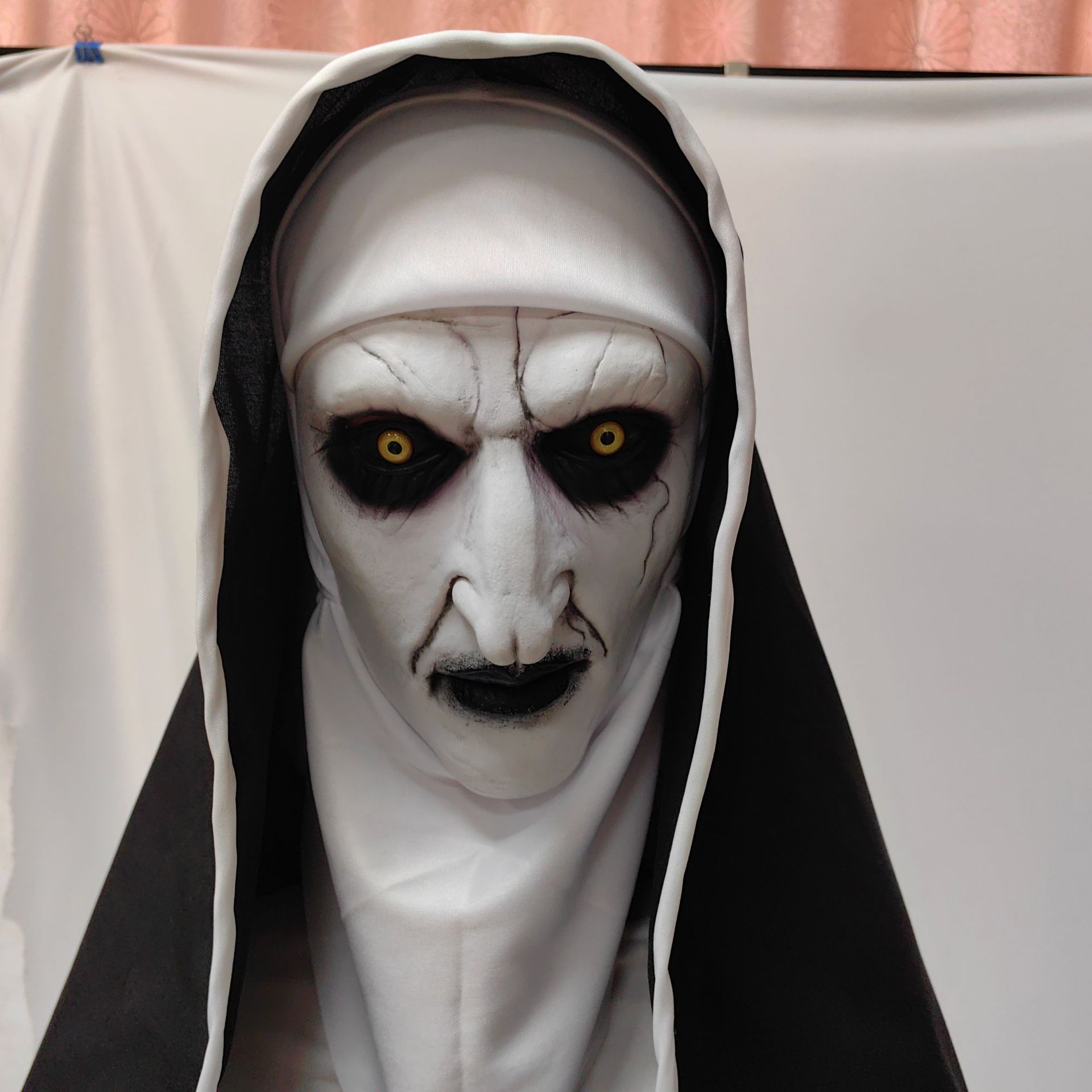 Halloween Scary Nun Mask The C - огляд і ціна Led Purge Mask Halloween