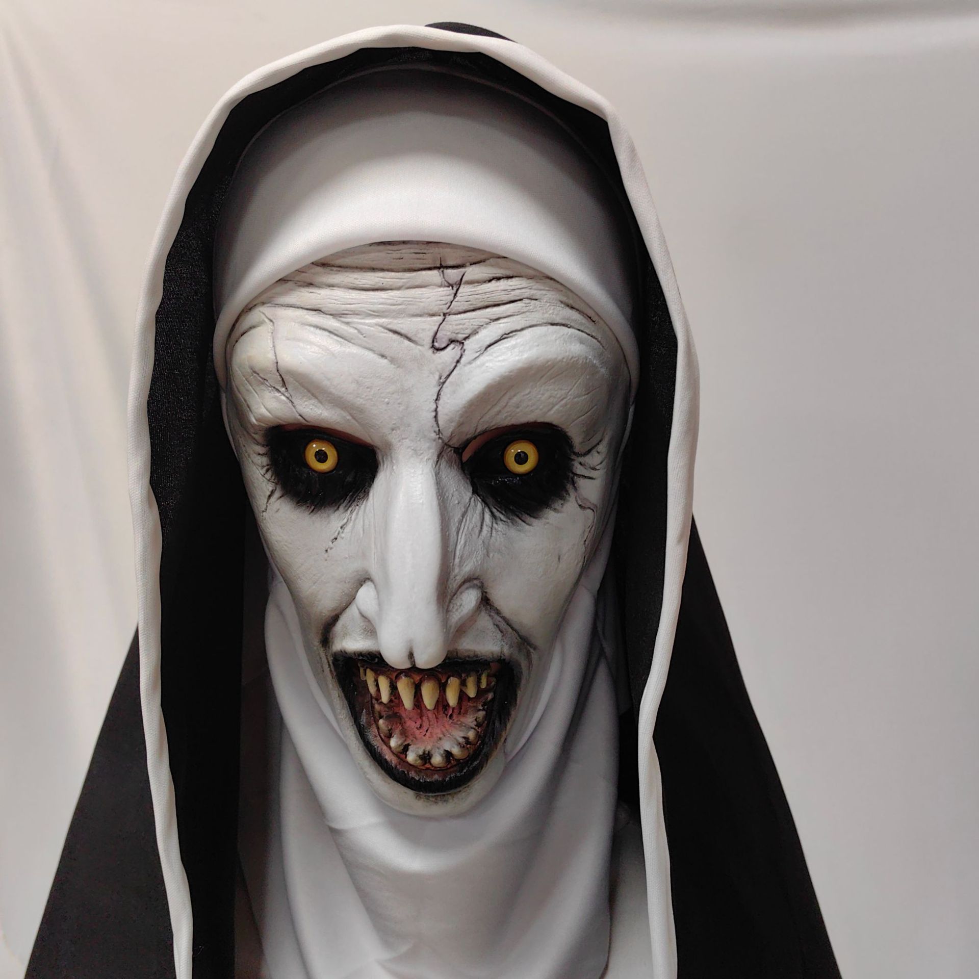 Halloween Scary Nun Mask The C - огляд і ціна Led Purge Mask Halloween